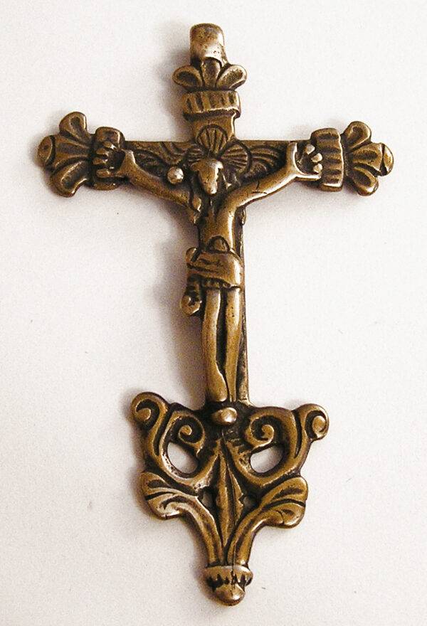 Latin America Rosary Parts, Crucifix and Centerpiece 077-324 - Bronze