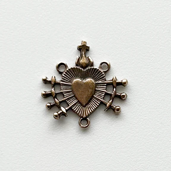 Seven Sorrows Medal, Rosary Center 3/4" - SSCE456 - Bronze
