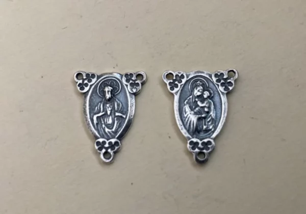 Scapular Rosary Center, Connector 3/4" - SSCE249