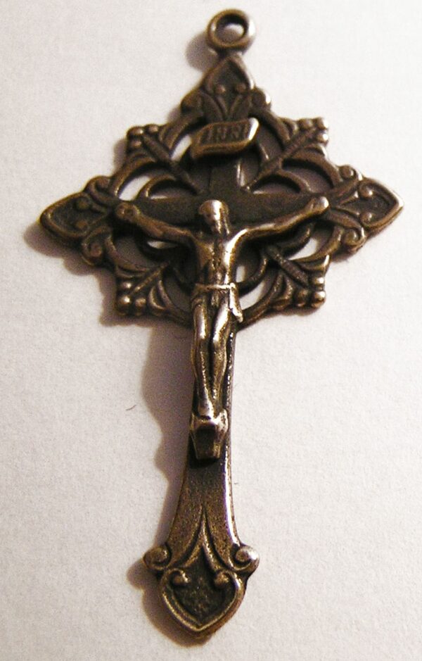 Fleur de Lis Women's Crucifix - A Feminine Expression of Faith SSCR281