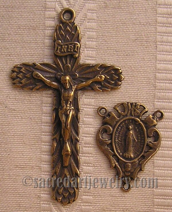 Thistle Leaves Crucifix 2" - SSCR689