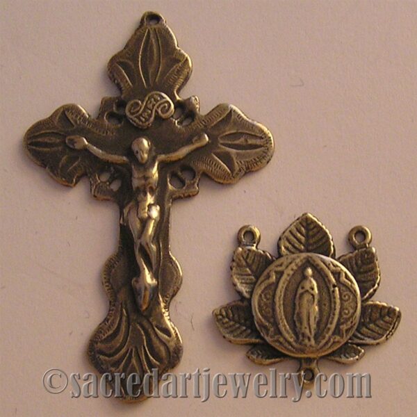 Leaves Rosary Parts, Crucifix and Centerpiece 365-1209
