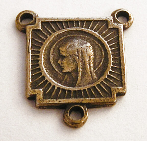 Square Rosary Center, Connector 3/4" - SSCE468